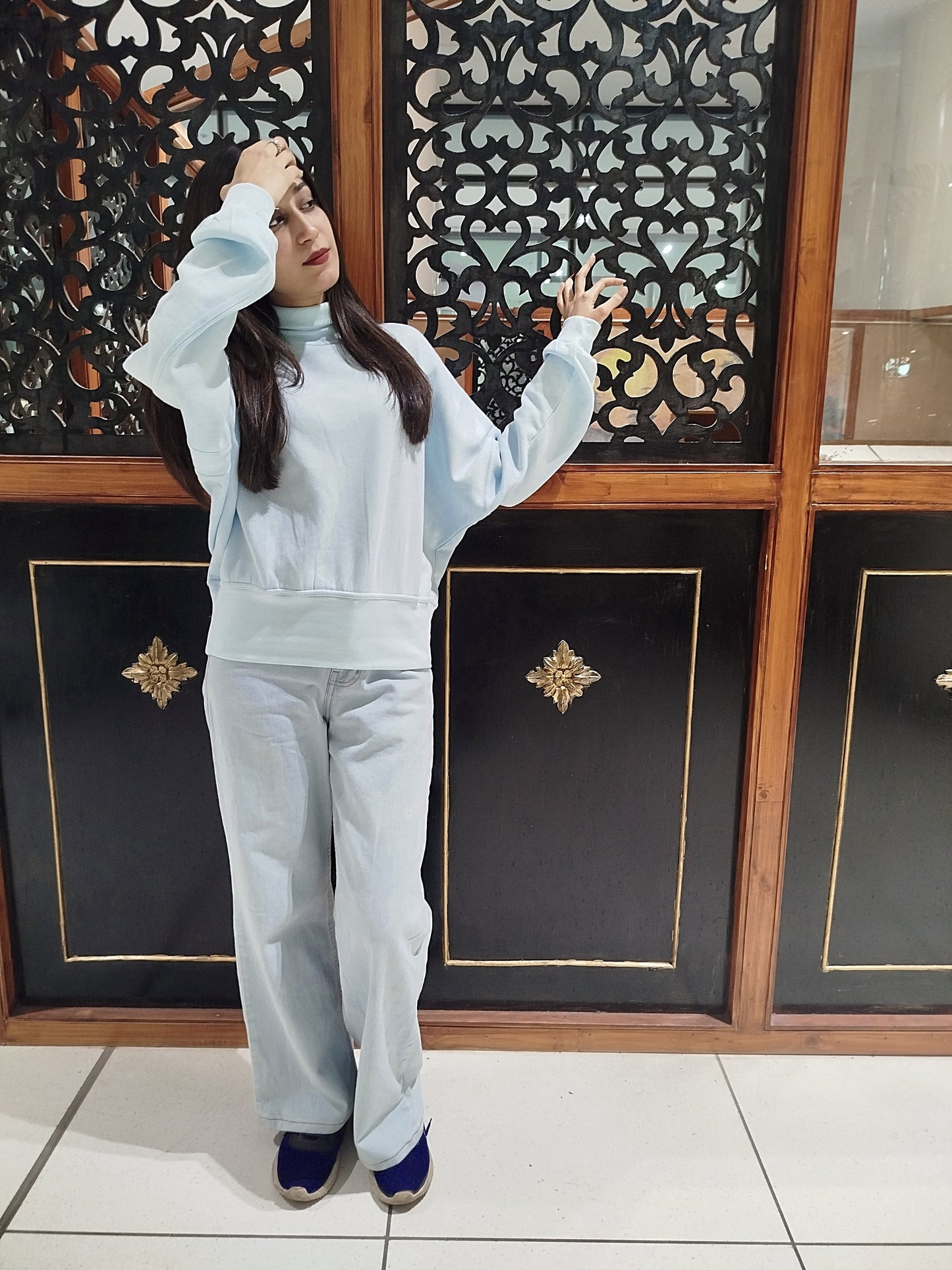 Cloud Soft High-Neck Sweatshirt