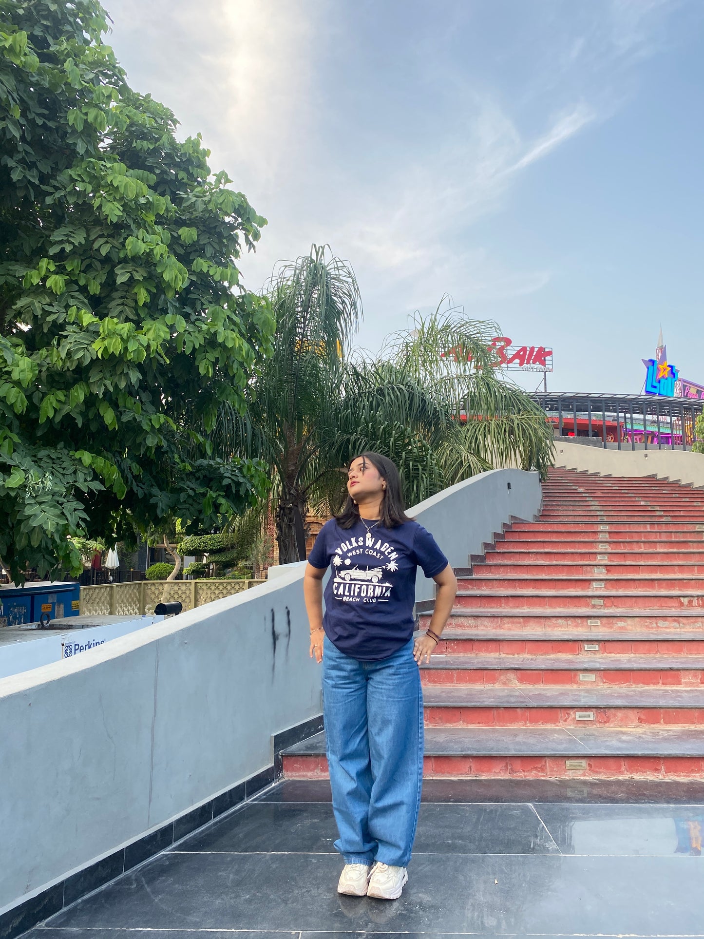 Volkswagen West Coast California Beach Club T-shirt