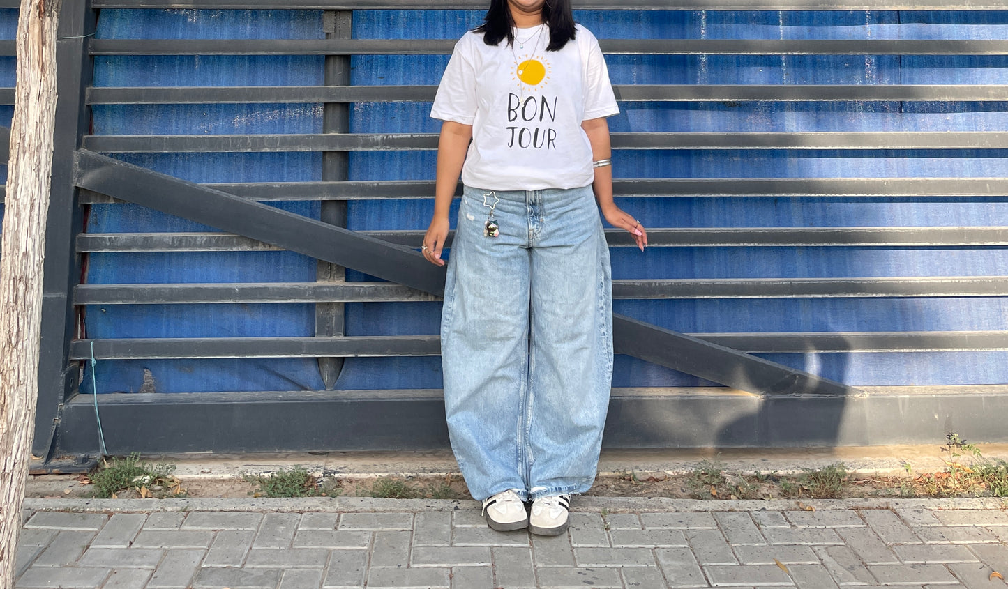 Bonjour Tee