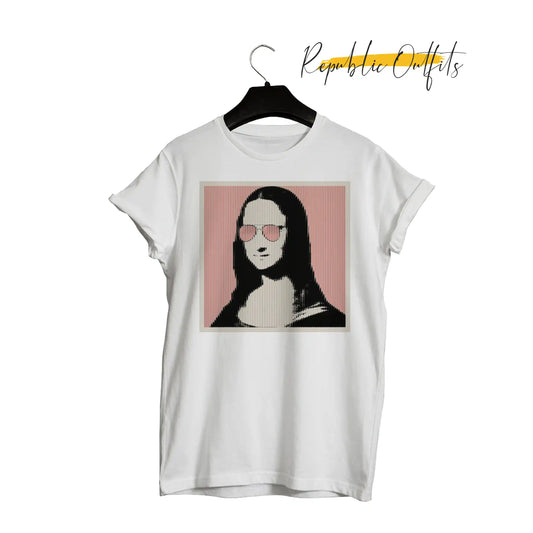 Mona Lisa Tee